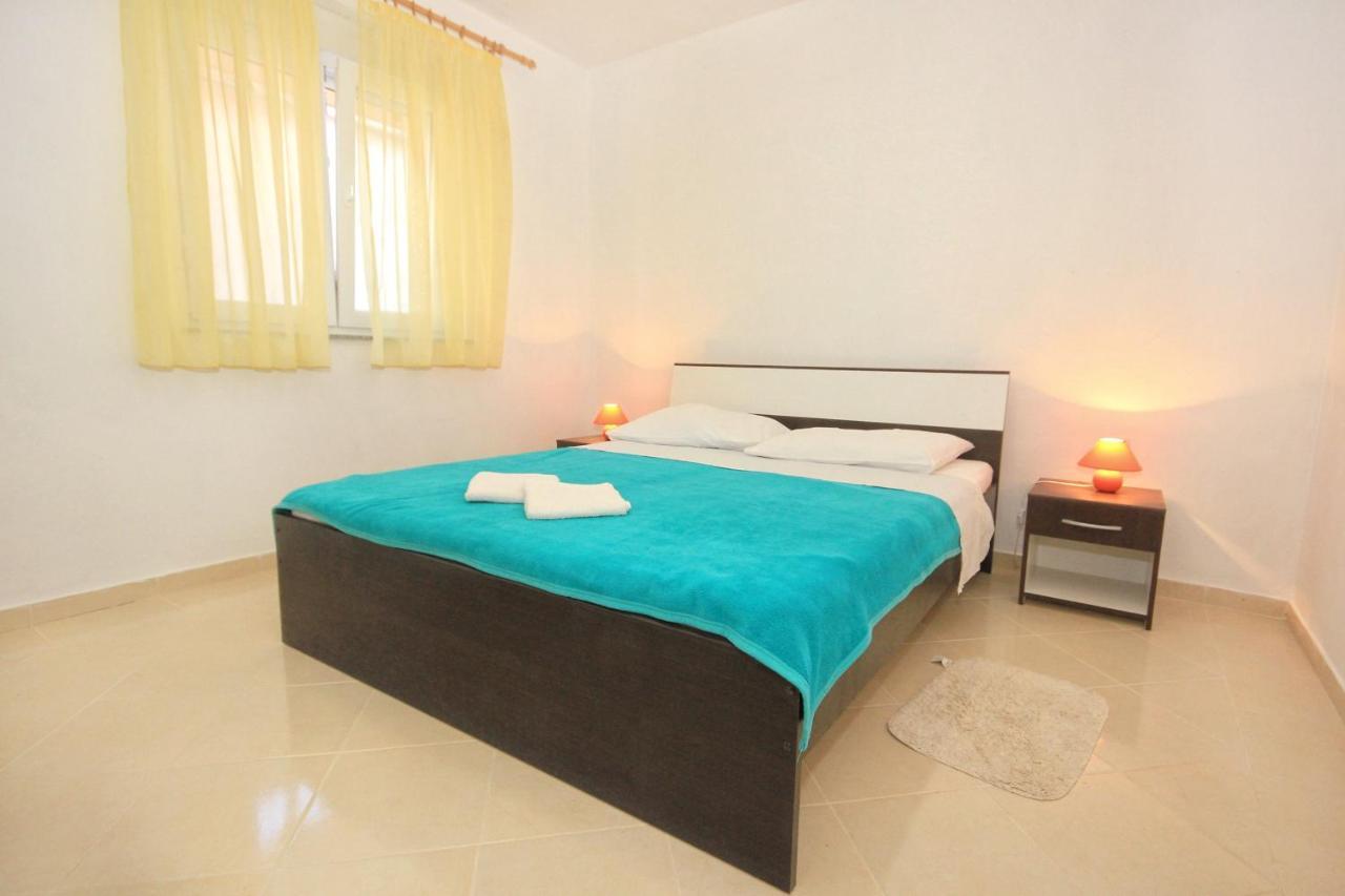 Apartments By The Sea Vlasici, Pag - 9324 Extérieur photo