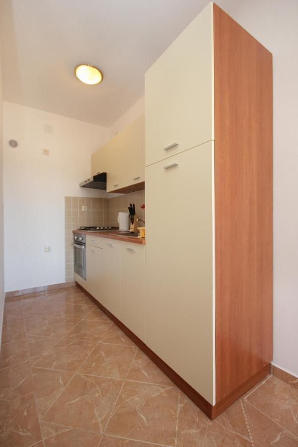 Apartments By The Sea Vlasici, Pag - 9324 Extérieur photo