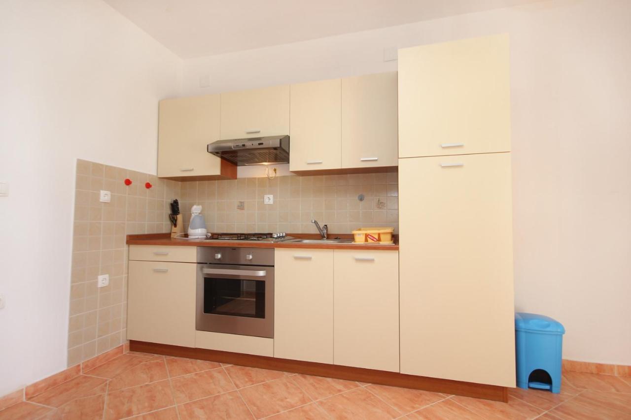 Apartments By The Sea Vlasici, Pag - 9324 Extérieur photo