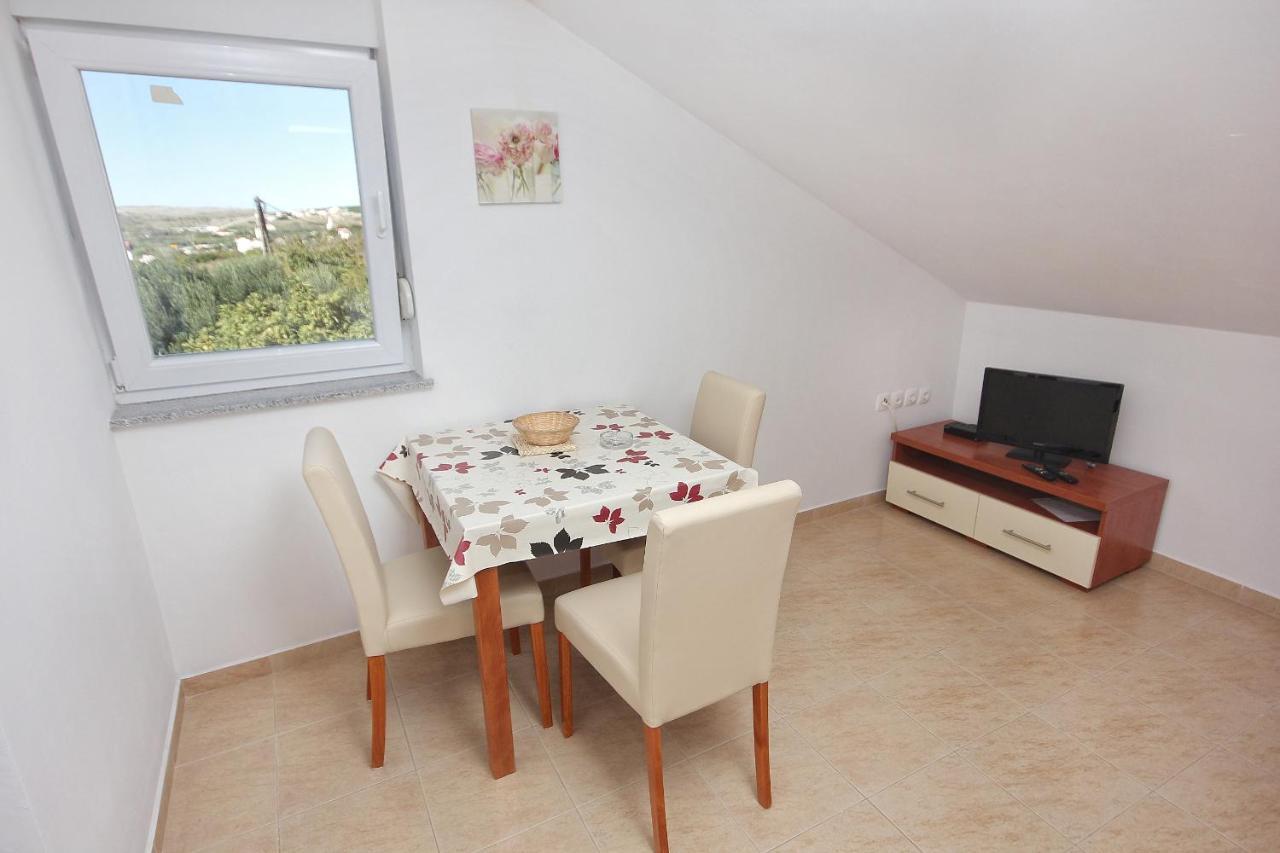 Apartments By The Sea Vlasici, Pag - 9324 Extérieur photo